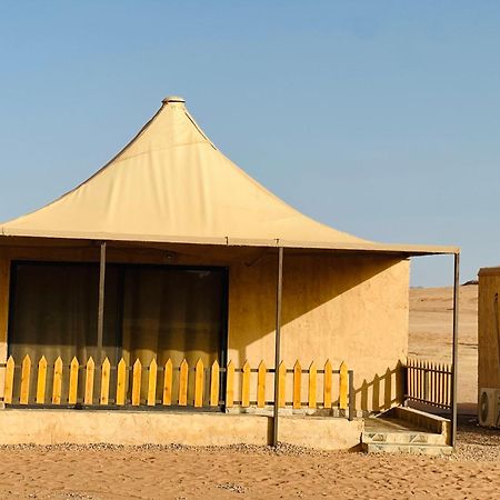 Rum Four Mountain Luxury Camp Wadi Rum Zewnętrze zdjęcie